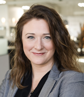 LScott_BDM_Headshot-1