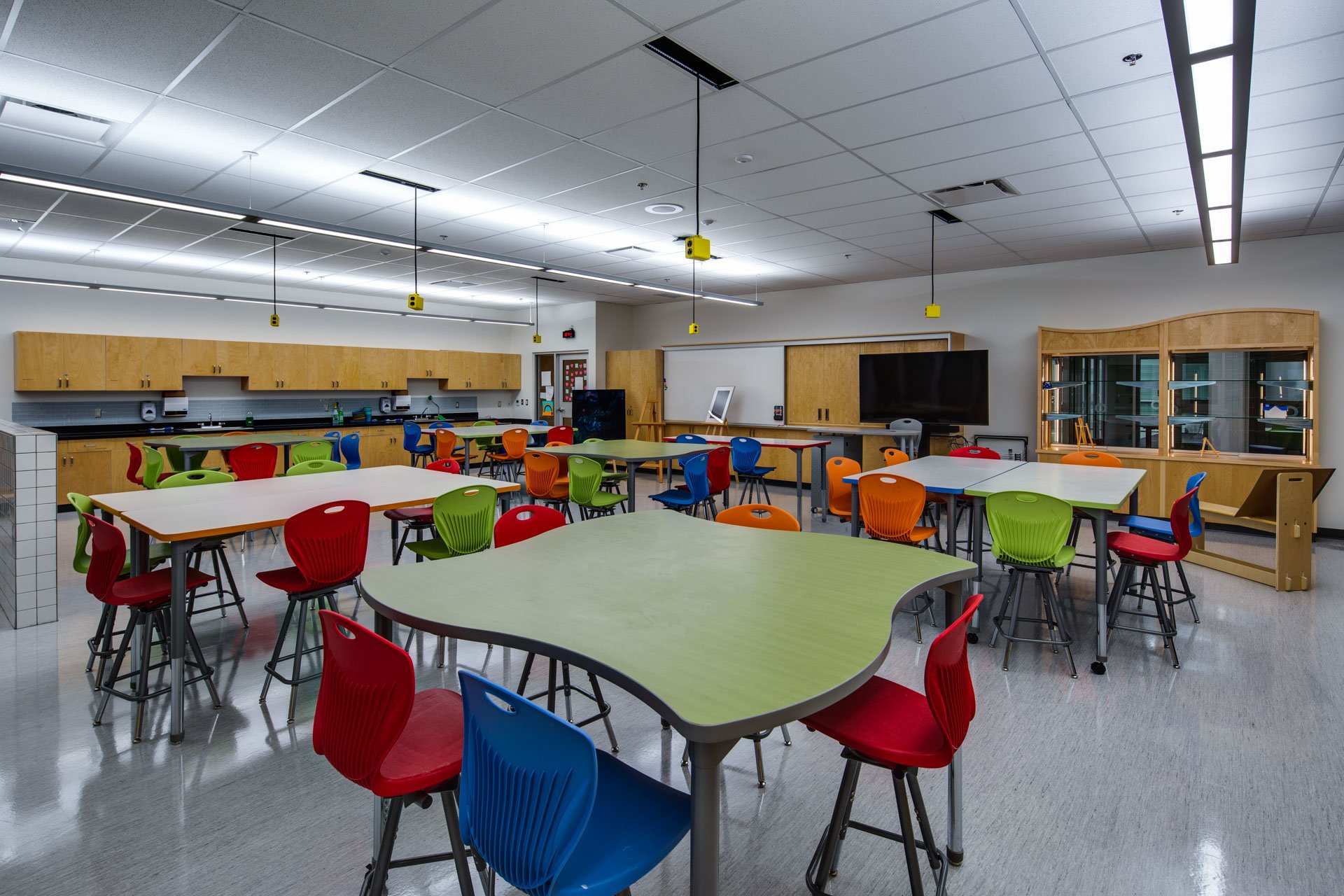 classroom, shape table, rectangle, nova, expanse, discover, stools, mobile